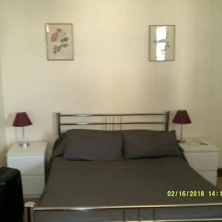 Apartment 202 London