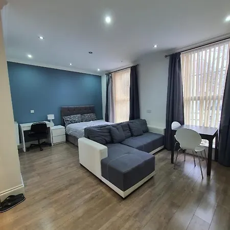 Apartment In Kingcross With Historical Highlights