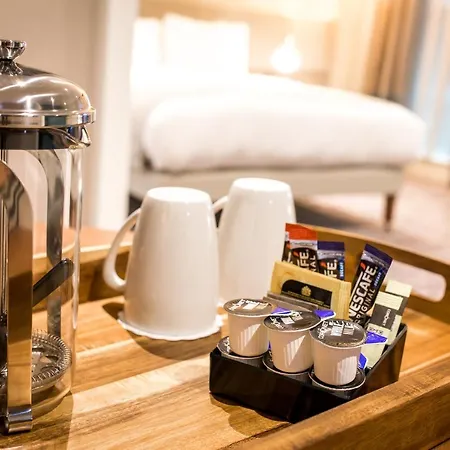 Staybridge London Heathrow - Bath Road, An Ihg 4* Hillingdon