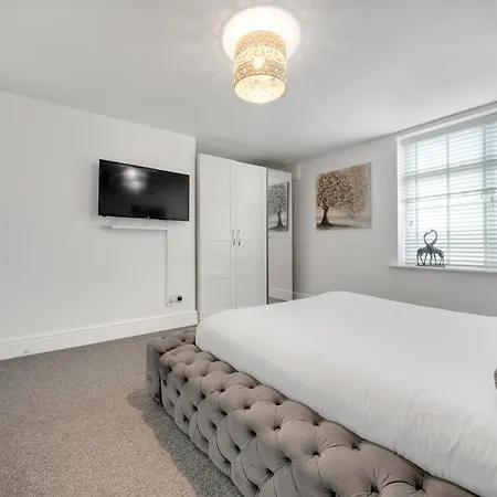 Apartment Modern Deluxe 2 Bedroom In Canning Town Excel Centre London