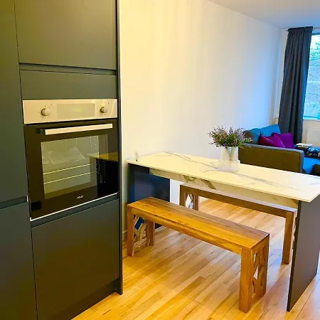 Apartment Herstusio W11 *