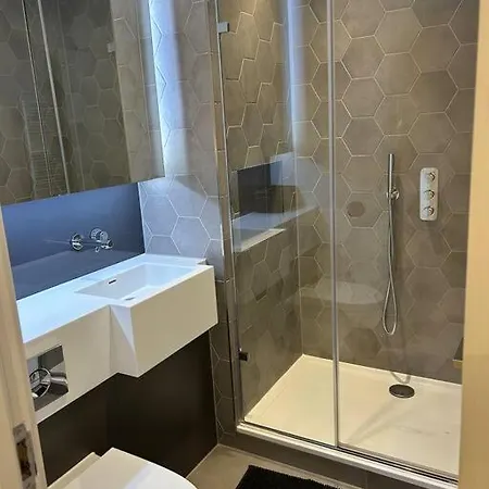 Apartment Modern 2 Bedroom Flat Near King's Cross. London