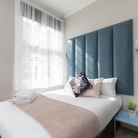 Air Conditioned High St Kensington Apartmán