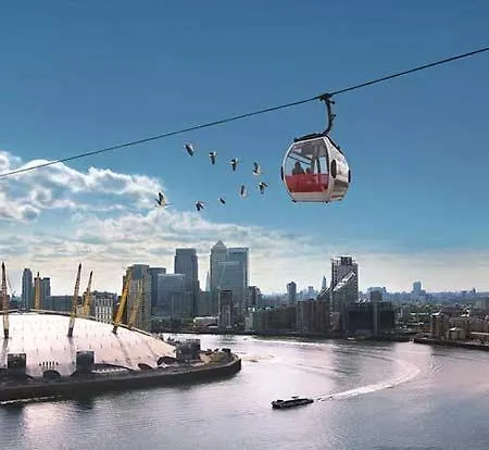 Modern Deluxe 2 Bedroom In Canning Town Excel Centre Apartment