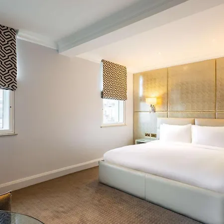 Radisson Blu Hotel, Mercer Street 5*