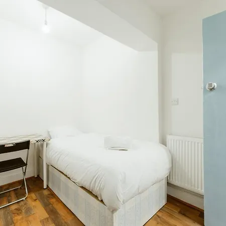Penzion Upton Park Bedrooms 25 Min To Londýn