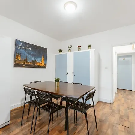 Guest house Upton Park Bedrooms 25 Min To *