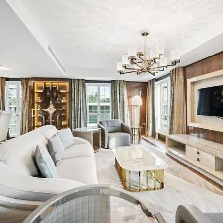 Beautiful For Eight In Islington Apartment *
