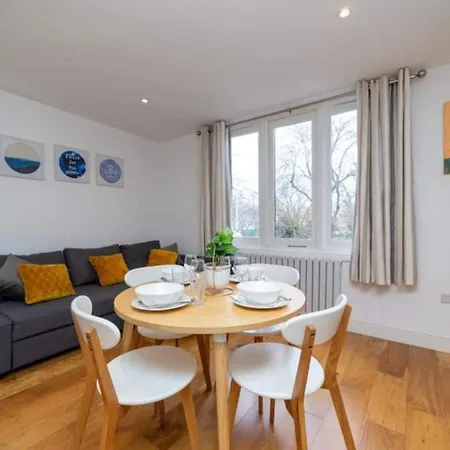 아파트 Beautiful 1bd On The King's Road Chelsea *