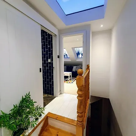 Jacuzzi London