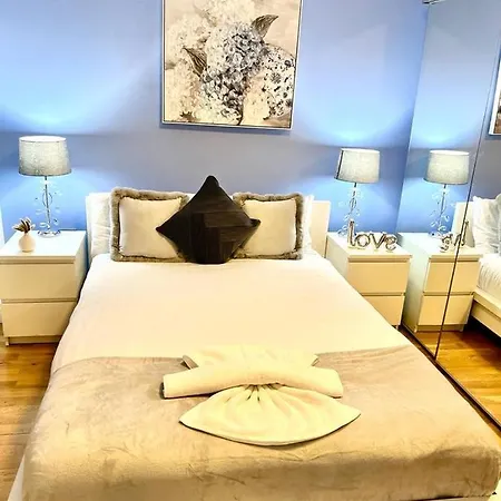 Appartamento Park Lane Two Bedroom Flat