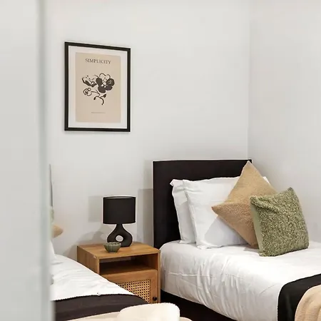 2 Single Or 1 King Bed In Notting Hill, Apartment London