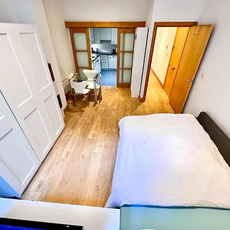 Superior Entire Between St Pauls Cathedral And Covent Garden Aparthotel London