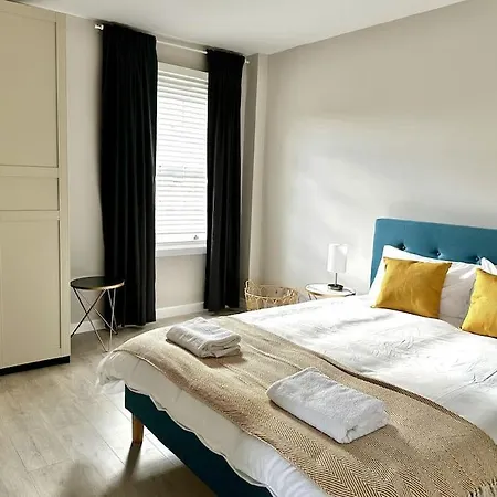 Sienna's 2 - Bedroom Apartment, London, N1. Appartamento