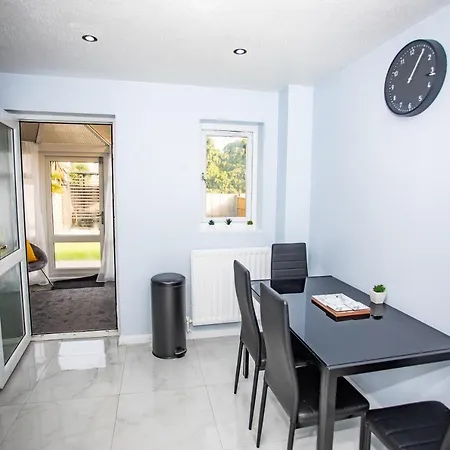 Penzion La Vida In Casa Thamesmead (Greater London)
