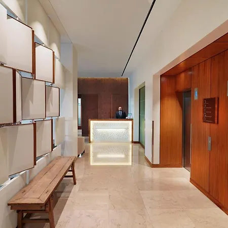 Metropolitan Otel 5*