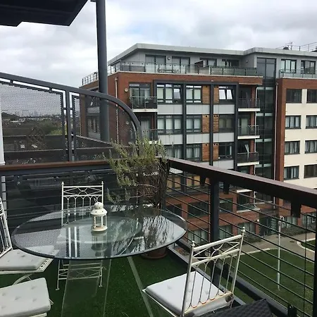 Apartment Fantastic New York Style Loft Apartment. London