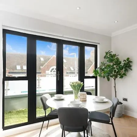 Apartment 3bed Penthouse 10min To Wimbledon Tennis Courts *