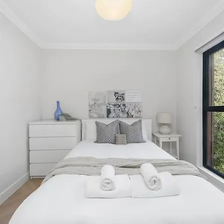 Apartment Pleasing 2bed Flat 10min To Wimbledon Tennis Court London