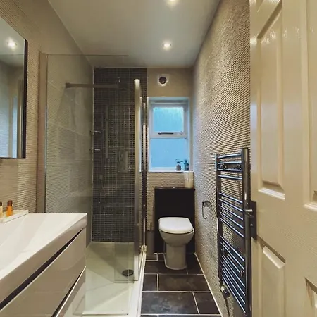 Apartment Brooklands Nw6 London