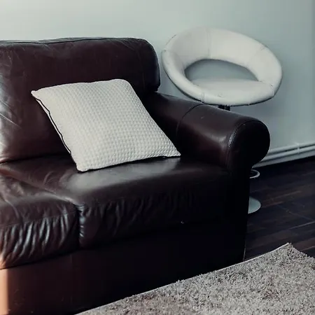 Comfy Home-wood Green Holiday home
