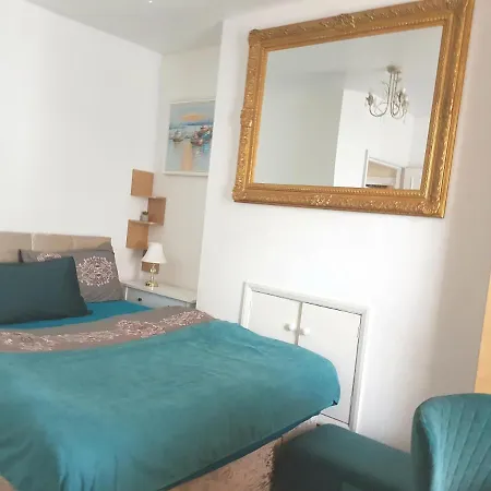 Marylebone Near Regent's Park, Baker Street Apartment *