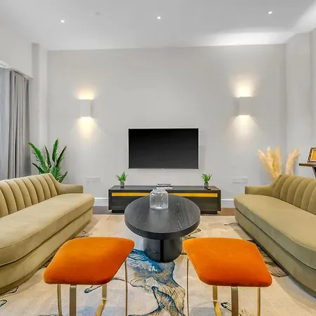 Be - The Bayswater Residences Apartment