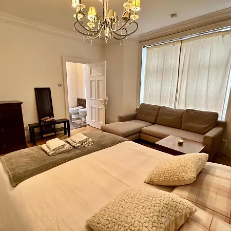 Homestay En & Private Bathroom, In Marylebone, Paddington #room Name Is Paris# London