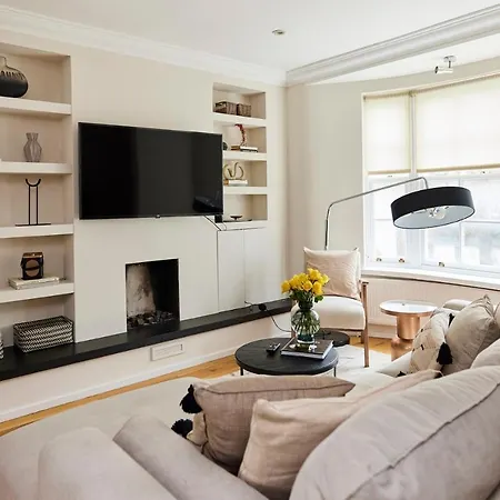 The South Kensington Wonder - Trendy 3bdr House With Garden *