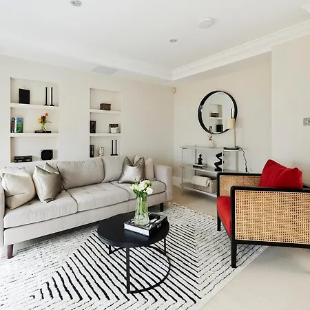 The South Kensington Wonder - Trendy 3bdr House With Garden *