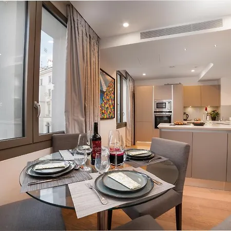 Stunning Modern Close To Hyde Park By Underthedoormat Apartment *
