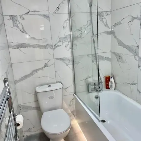 2 Bedroom Near Euston, King's Cross アパート