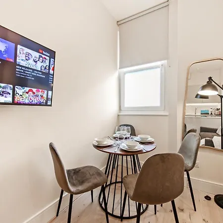 Modern In Paddington Free Wifi By Aparts *