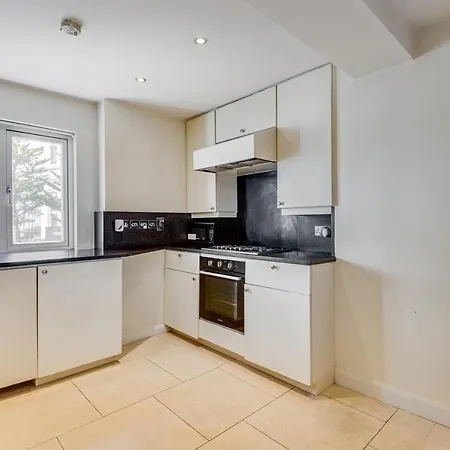 Care London- Apartment London