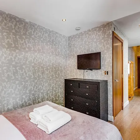 Care London- Apartment London