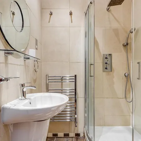 Care London-