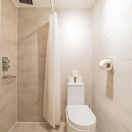 Covent Garden In Apartment London