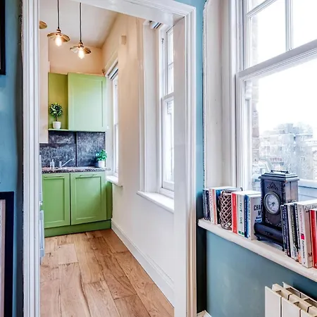Apartment Sunny Corner In Center Of *