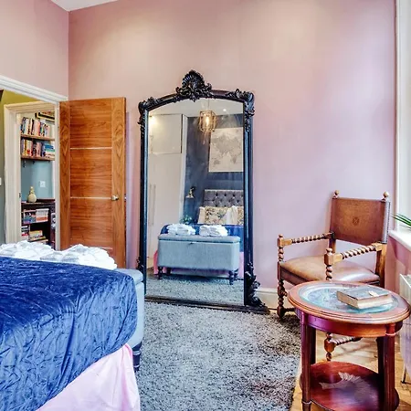 Apartment Sunny Corner In Center Of London