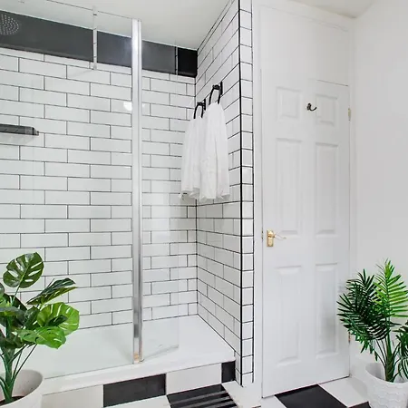 Statera - 2-bed House In Stratford