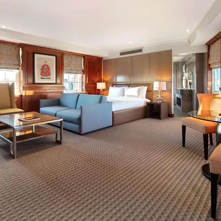 Radisson Blu Hotel, Bond Street 酒店 4*