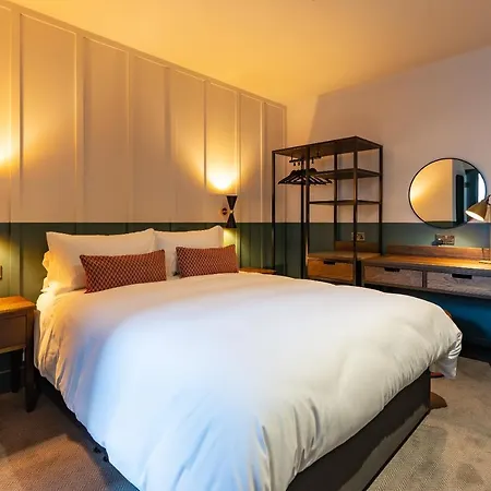 The Pride Of Paddington Hostel