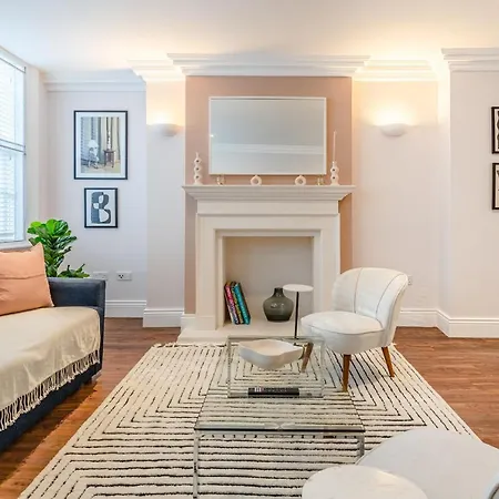 Be - The Soho Residences Apartment London