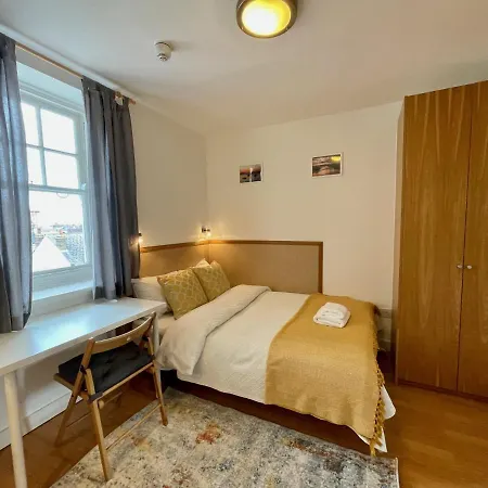 Brandenburgh House London