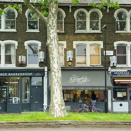 Stylish New Listing! Free Parking, Trendy Location *