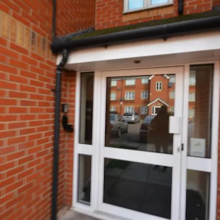 Spacious Two-bedroom *