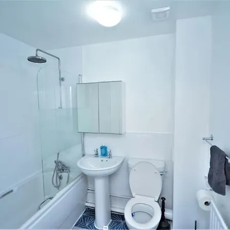 Spacious Two-bedroom Apartment