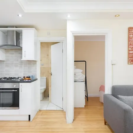 Pensjonat Kings Cross Prime 3*
