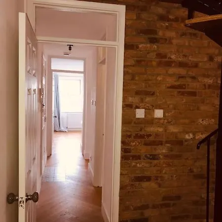 Stylish New Listing! Free Parking, Trendy Location *