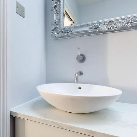 Stunning Flat In Notting Hill With Roof * London